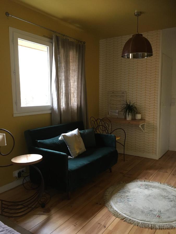B&B Les Hauts D'Орнан Екстериор снимка