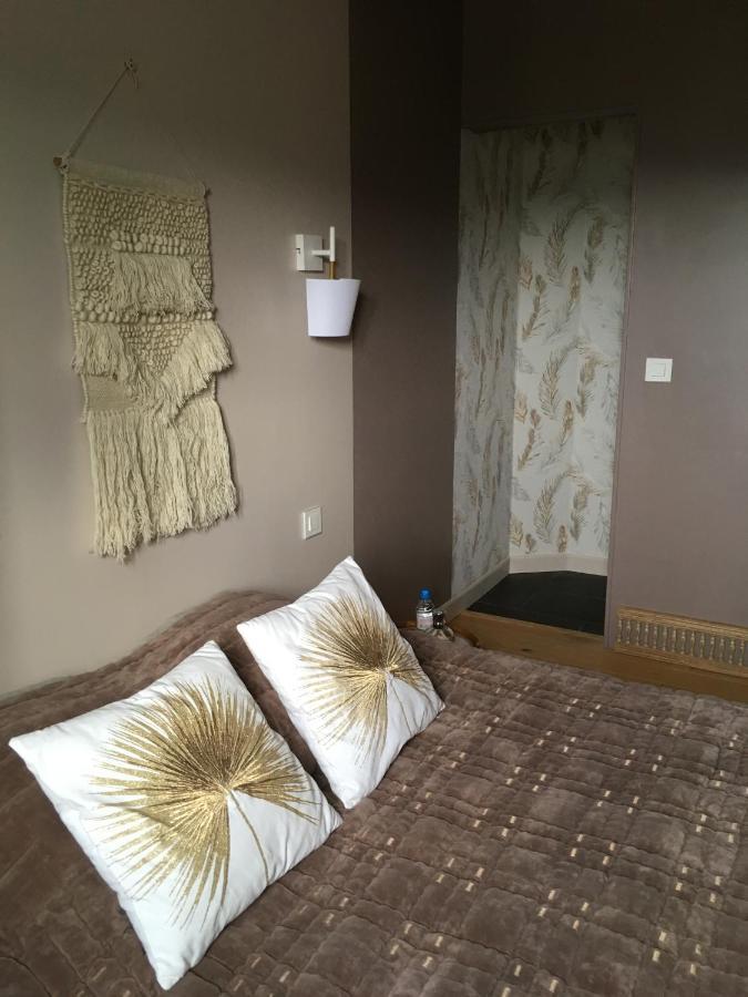 B&B Les Hauts D'Орнан Екстериор снимка